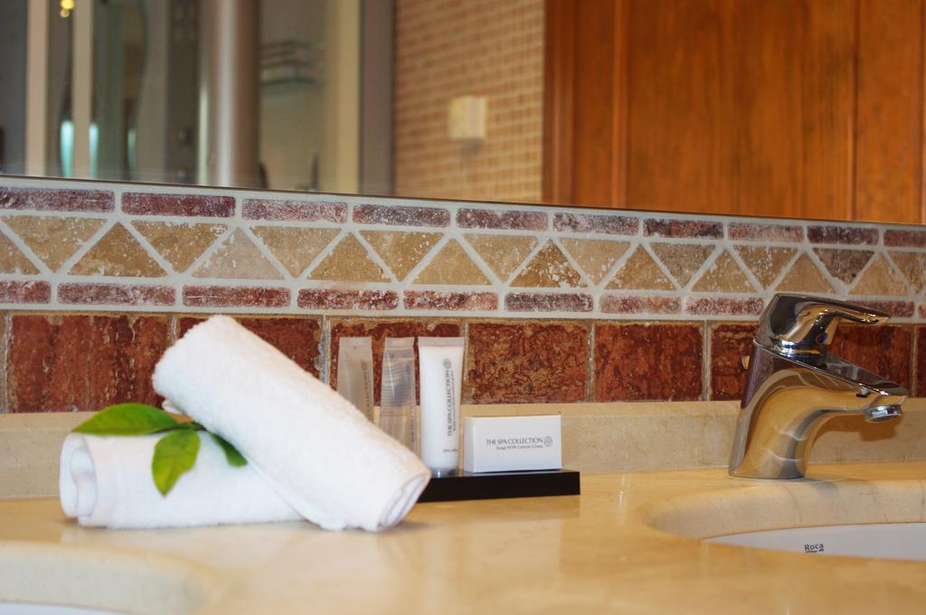 Villa Conmigo Bed & Breakfast Alhaurin de la Torre Ngoại thất bức ảnh